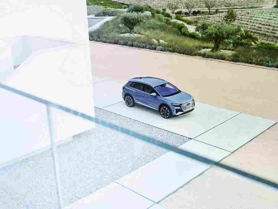 audi e tron 2021 7088 40 Car A4 Photo Print