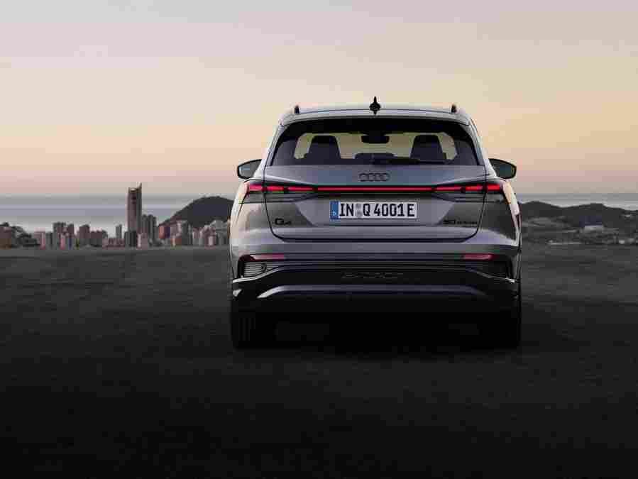audi e tron 2021 7088 8 Car A4 Photo Print