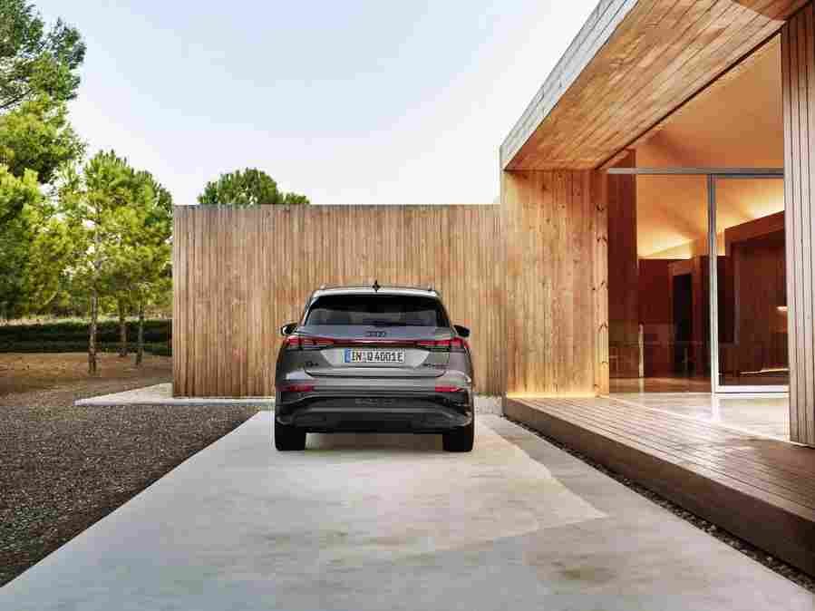 audi e tron 2021 7088 9 Car A4 Photo Print