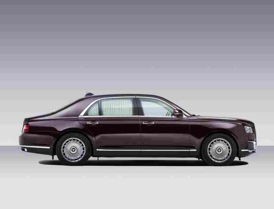 aurus senat 2018 7041 31 Car A4 Photo Print