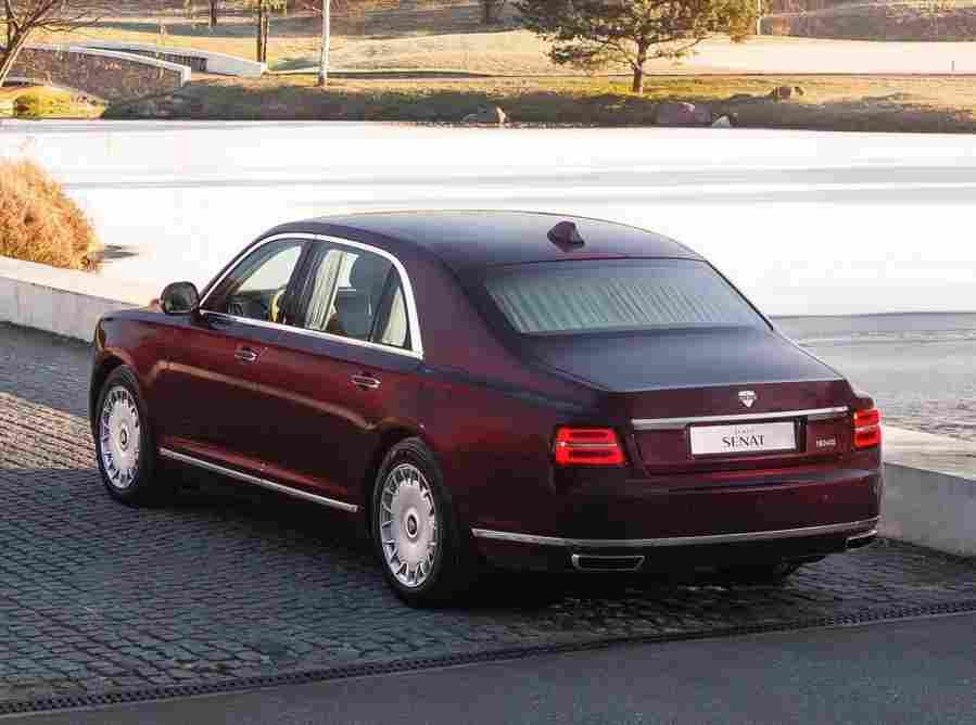 aurus senat 2018 7041 35 Car A4 Photo Print