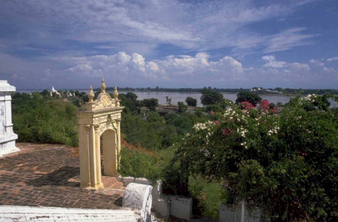ayutthaya temple arch 1980s 1990s A4 Photo Print