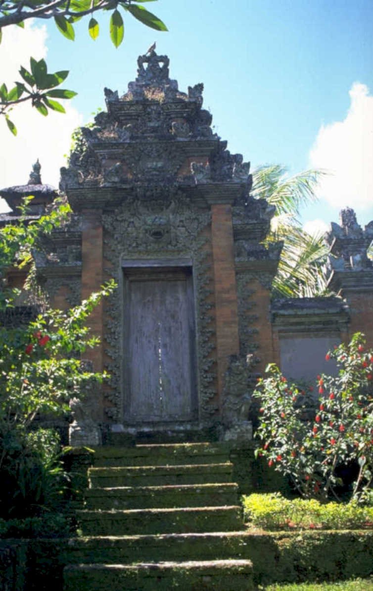 balinese temple gate 1980s 1990s A4 Photo Print