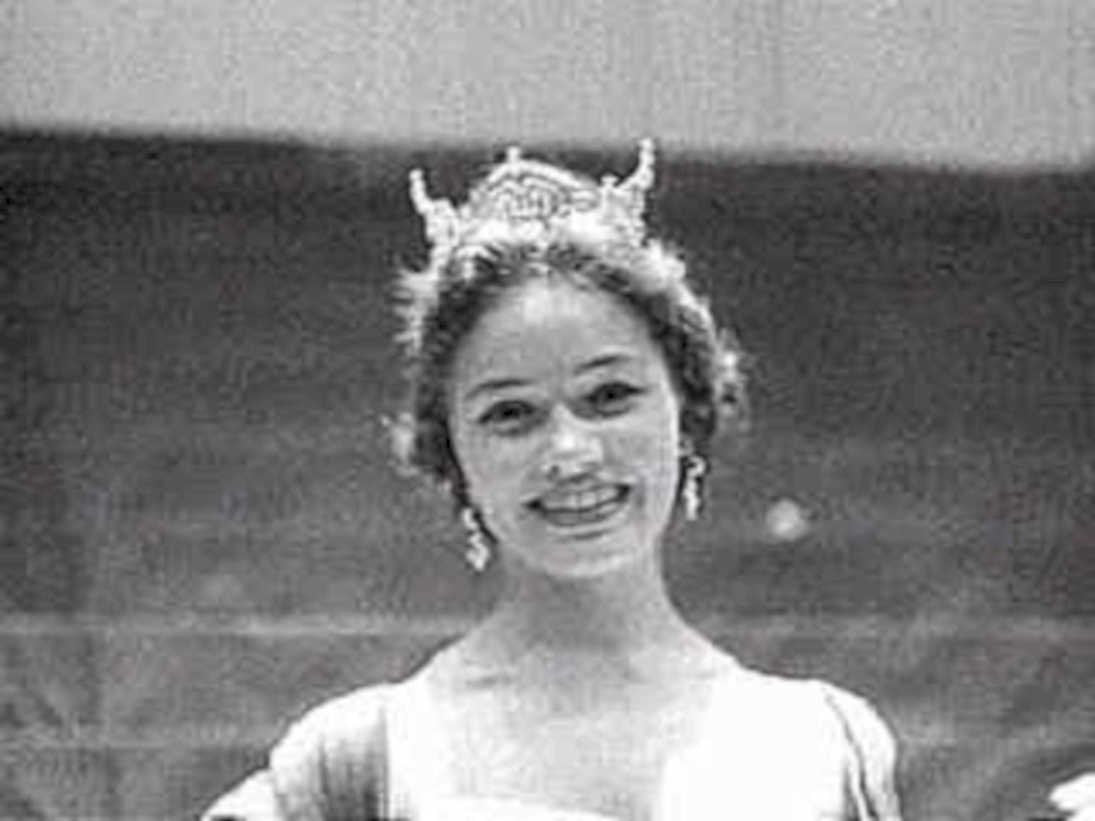 ballerina tutu crown1980s 1990s A4 Photo Print