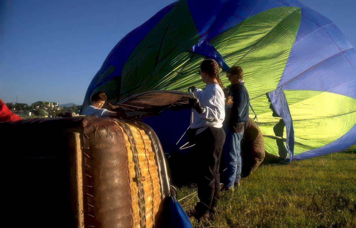 balloon inflation scene Vintage A4 Photo Print