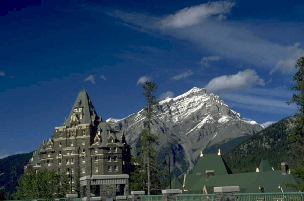banff hotel mountains 1 1980s 1990s A4 Photo Print