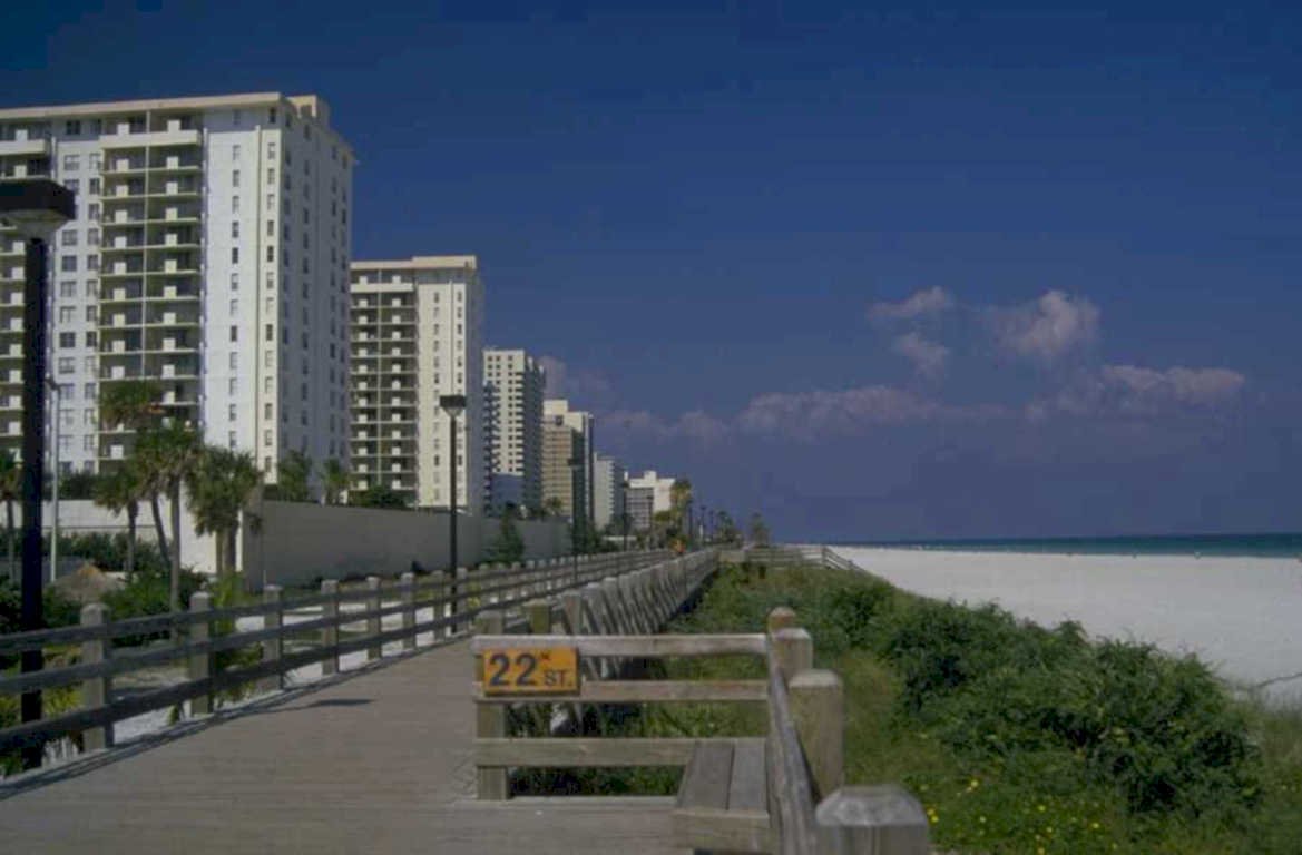 beachfront boardwalk panama 1980s 1990s A4 Photo Print