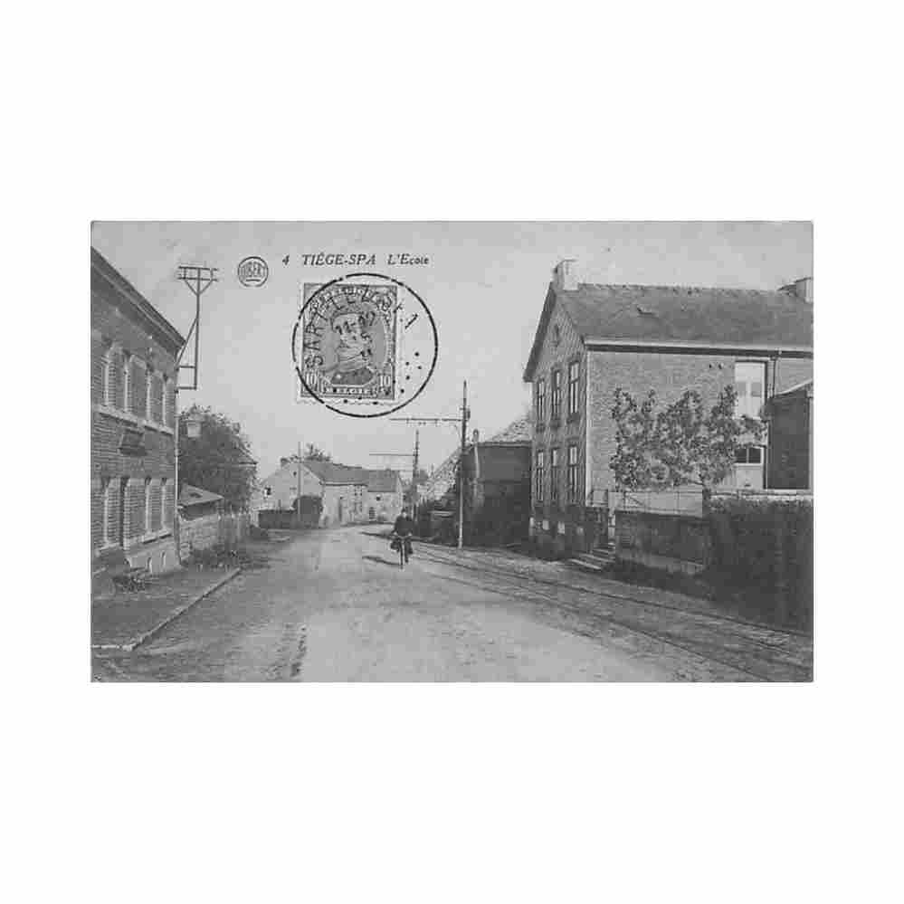 belgique tiege liege l ecole Vintage A4 Photo Print