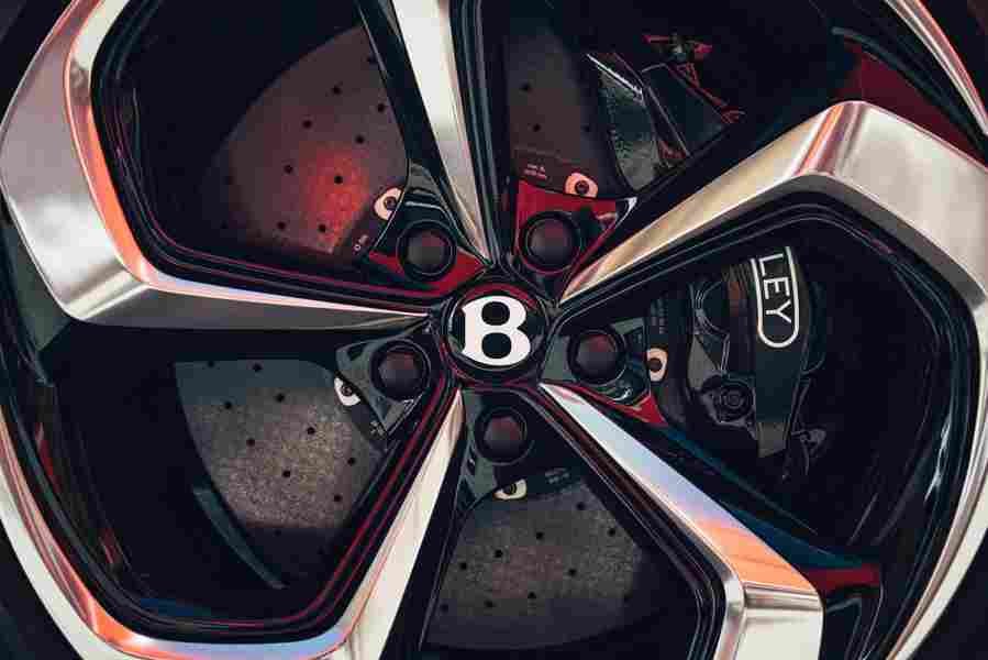 bentley bentayga s 2021 7116 12 Car A4 Photo Print