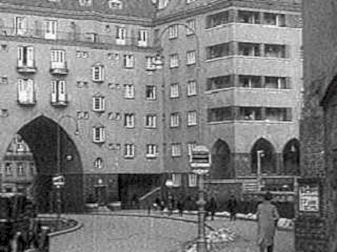 berlin palais hof1980s 1990s A4 Photo Print
