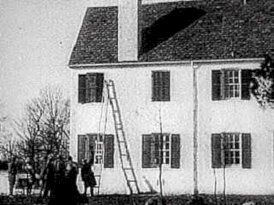 brick house ladder1980s 1990s A4 Photo Print
