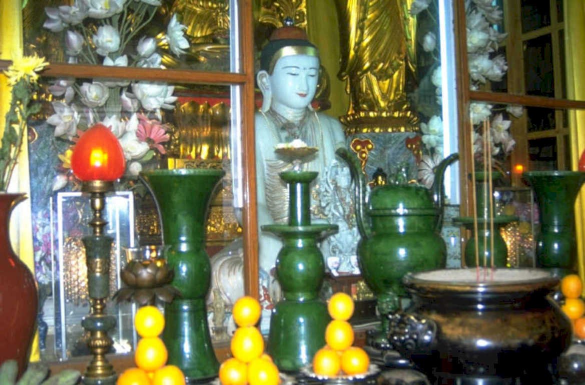 buddha altar scene 1980s 1990s A4 Photo Print