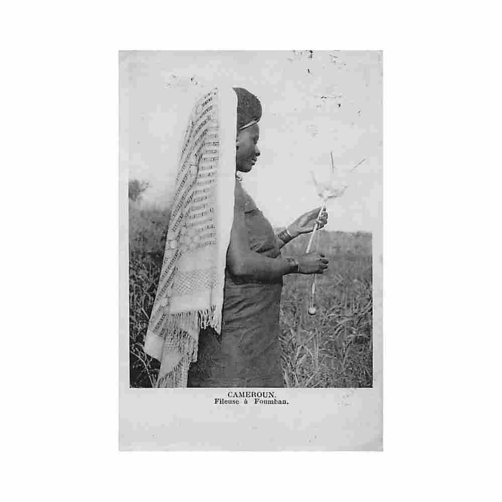 cameroun fileuse a foumban ed neurdein freres Vintage A4 Photo Print