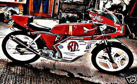 cb125 tde motorbike A4 Photo Print