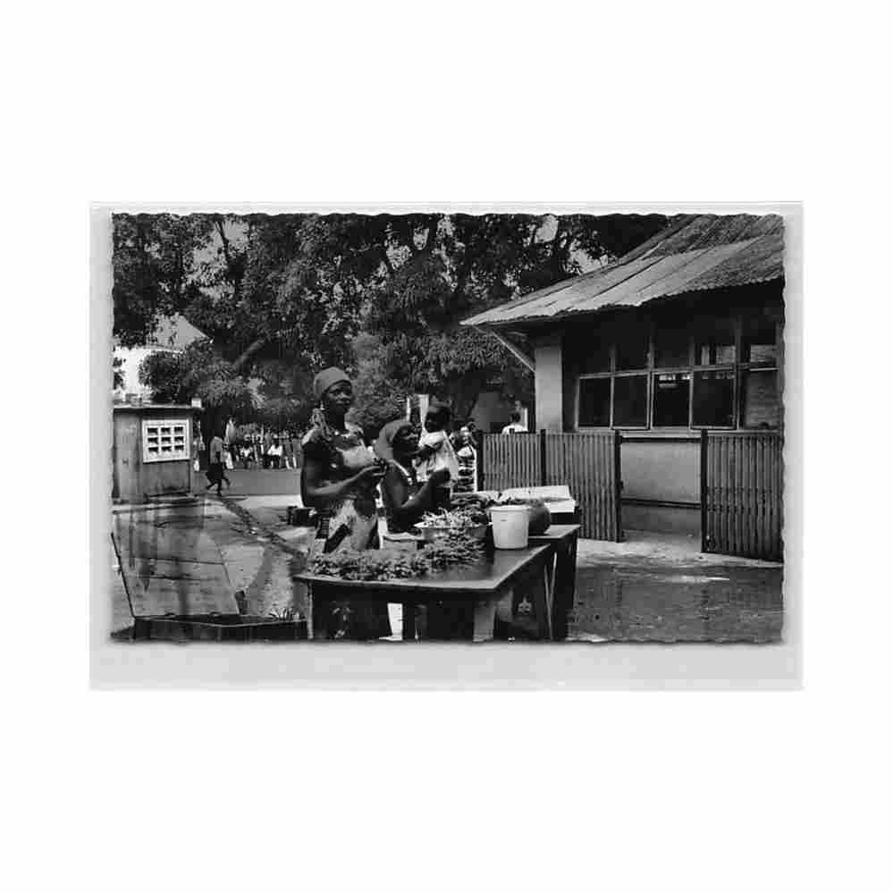 centrafrique bangui le marche central ed hoa qui 3510 Vintage A4 Photo Print