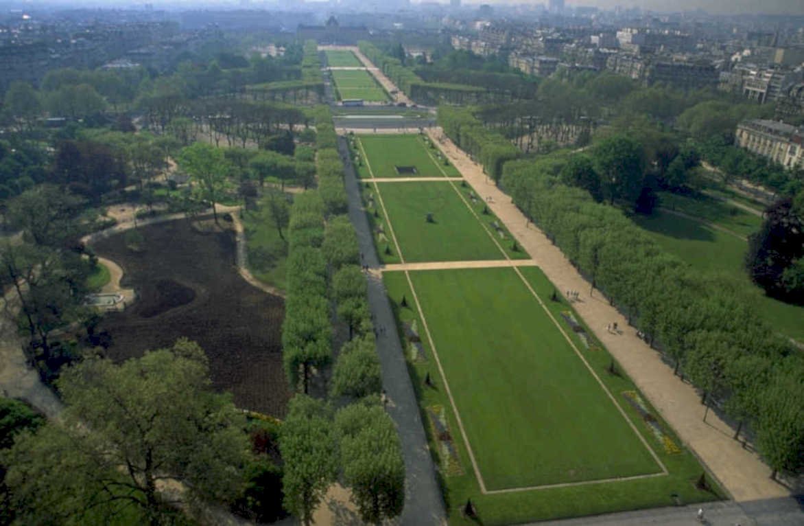 champs elysees arc 1980s 1990s A4 Photo Print