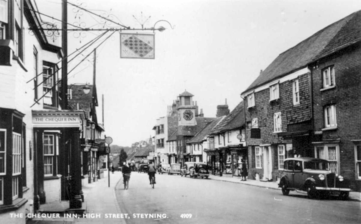 chequer inn steyningVintage 1880s 1900s A4 Photo Print