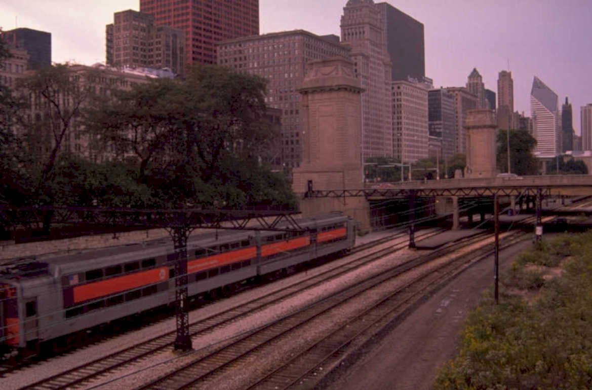 chicago rapid transit 1980s 1990s A4 Photo Print
