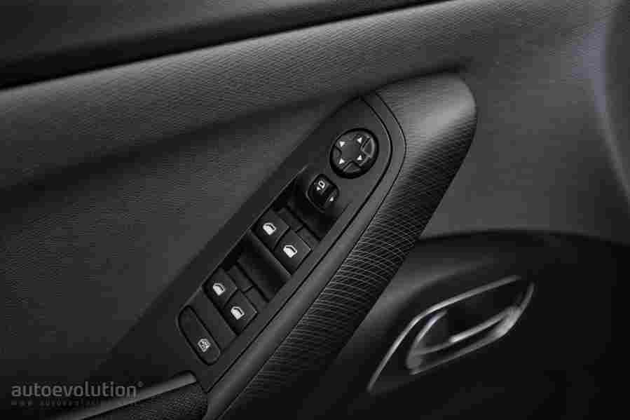 citroen c4 picasso 16 e hdi 2016 37 Car A4 Photo Print