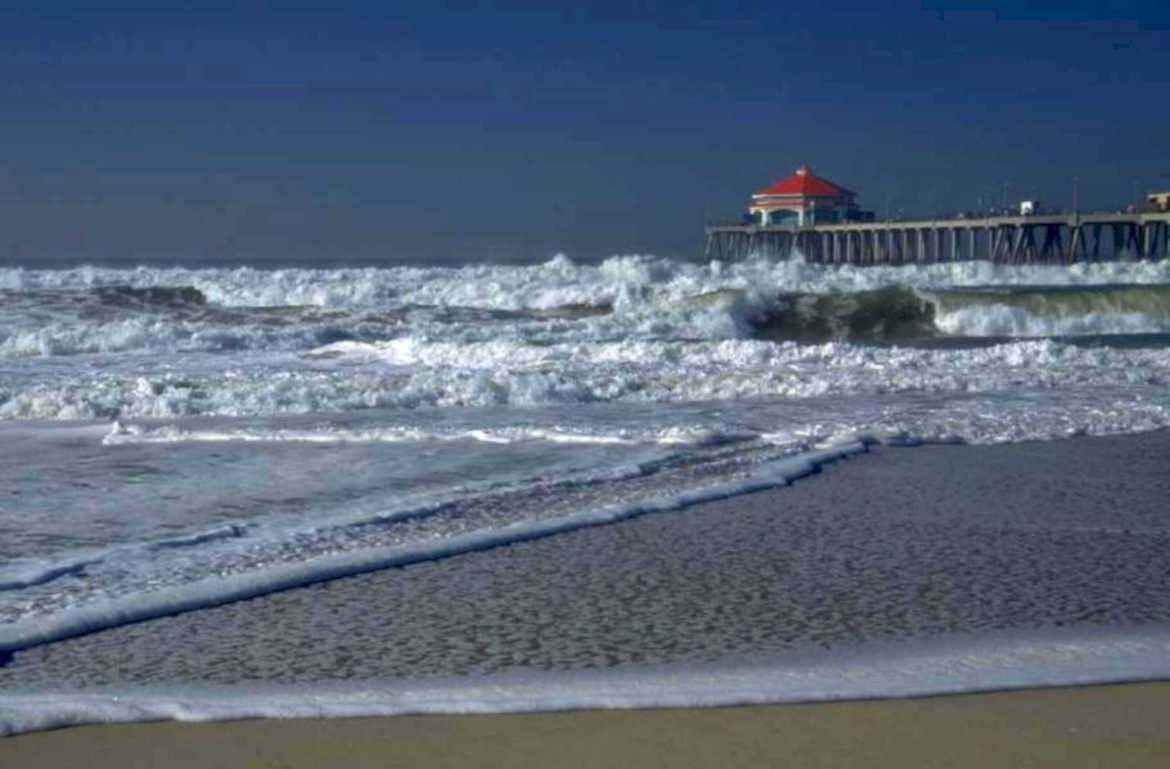 coastal pier beach 1980s 1990s A4 Photo Print