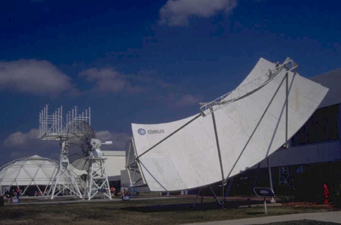 comsat dish cocoa 1980s 1990s A4 Photo Print