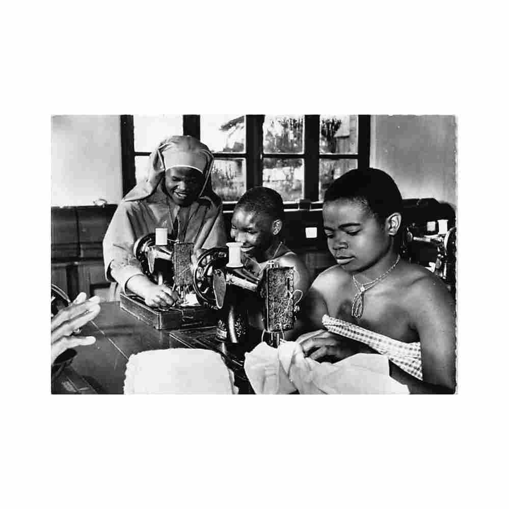congo kinshasa kilomines mission today bambu mines sewing machine sewing lesson size 15 cm by 10 cm 59 in Vintage A4 Photo Print
