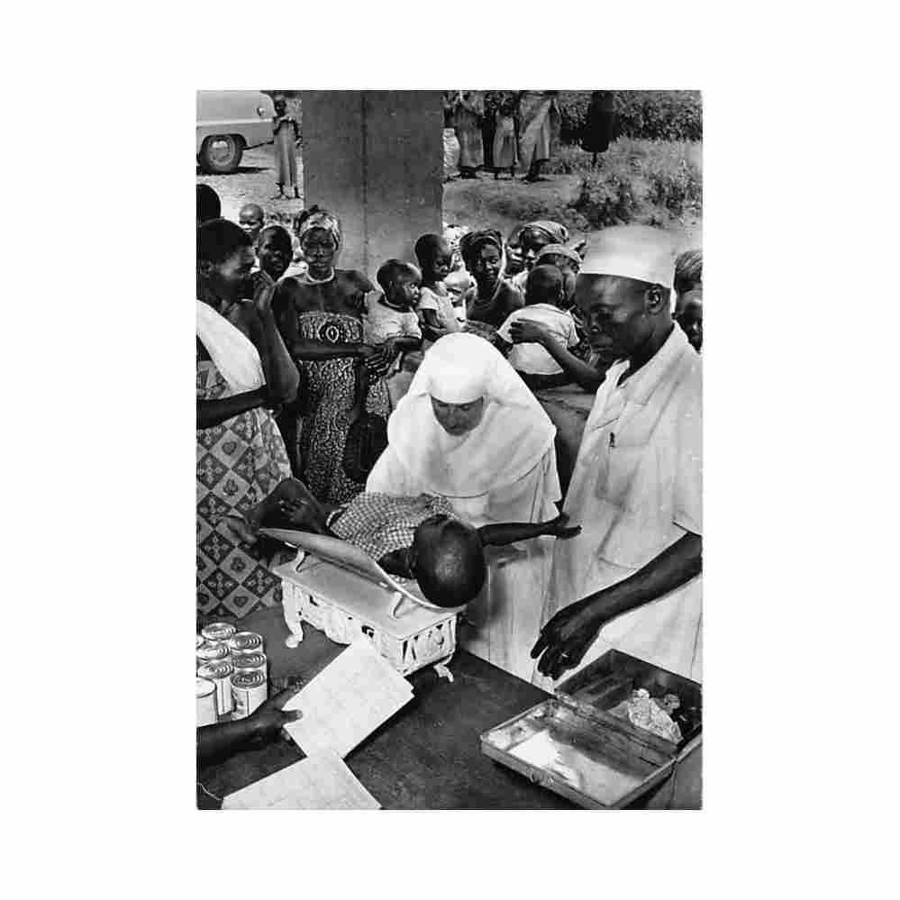 congo kinshasa mongbwalu mission weighing of an indigenous baby publ Vintage A4 Photo Print