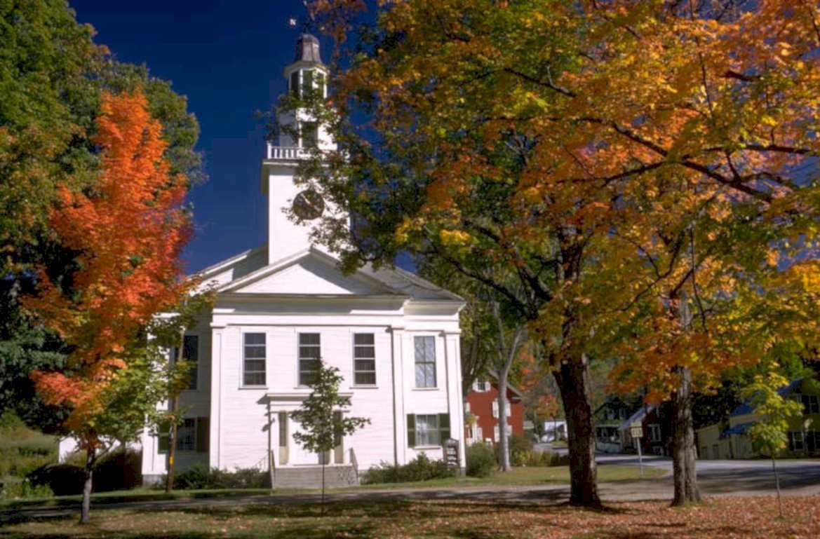courthouse autumn maple 1980s 1990s A4 Photo Print