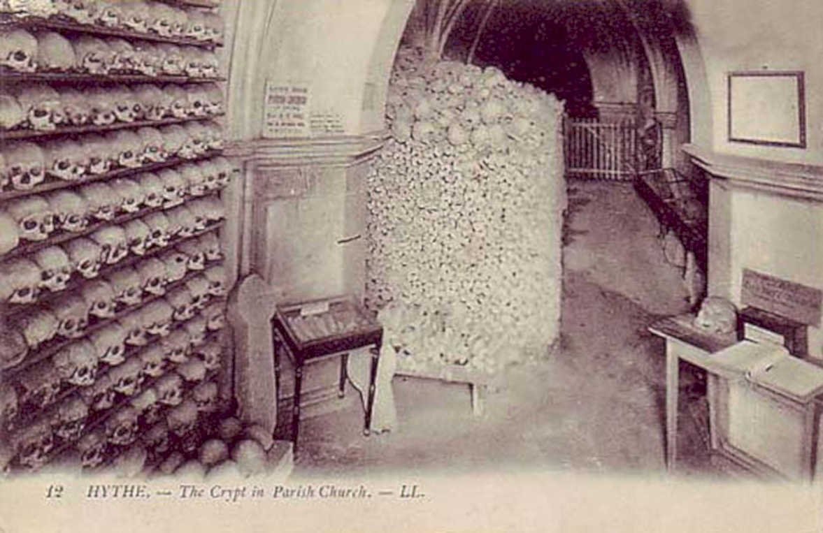 crypt skulls hytheVintage 1880s 1900s A4 Photo Print