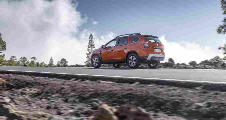 dacia duster 2021 7129 62 Car A4 Photo Print
