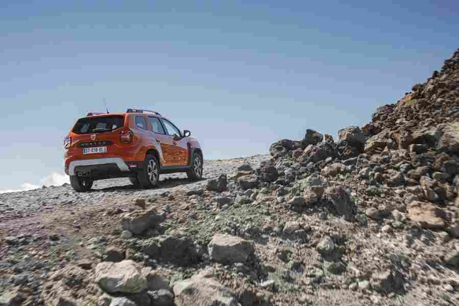dacia duster 2021 7129 65 Car A4 Photo Print