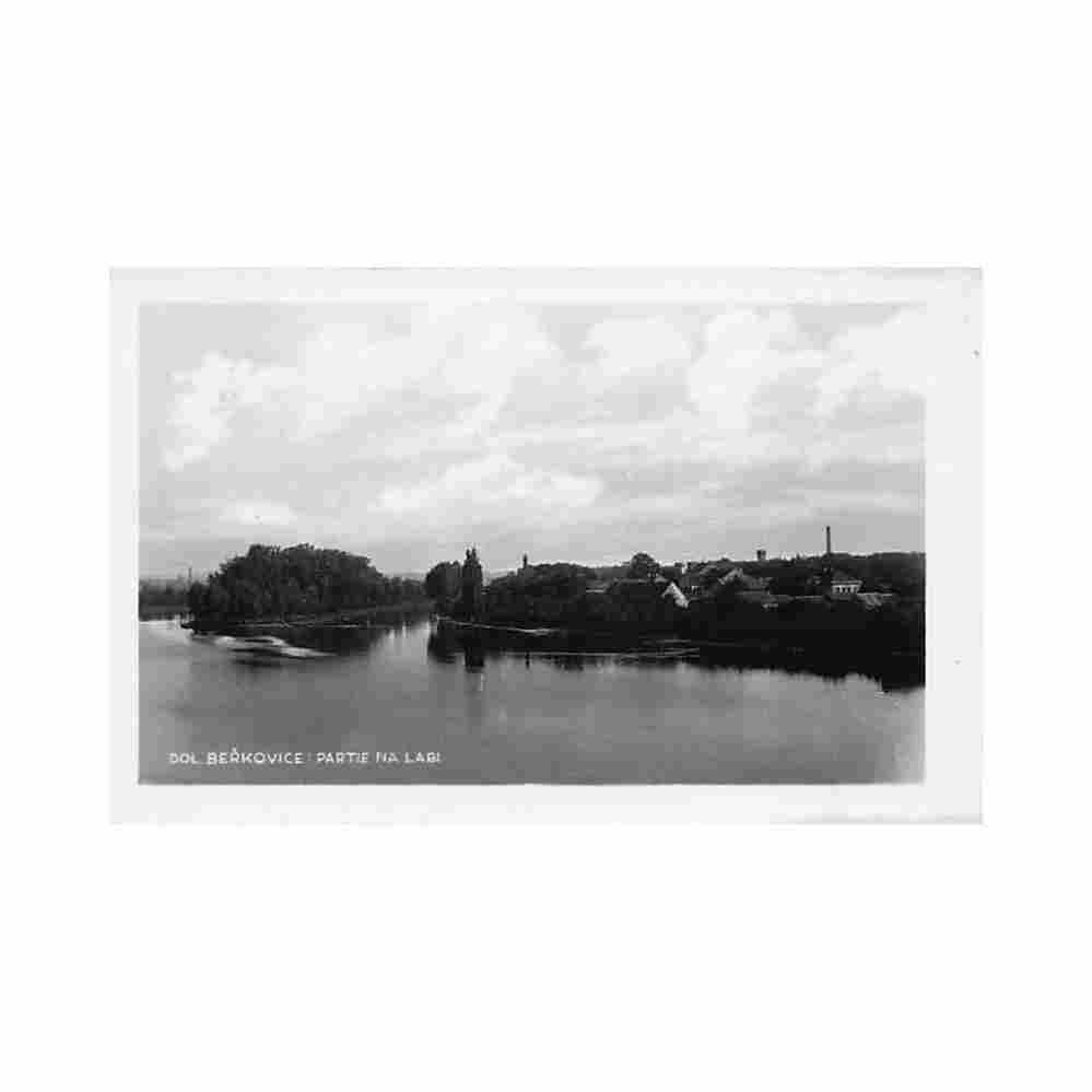 dolni berkovice partie na labi Vintage A4 Photo Print