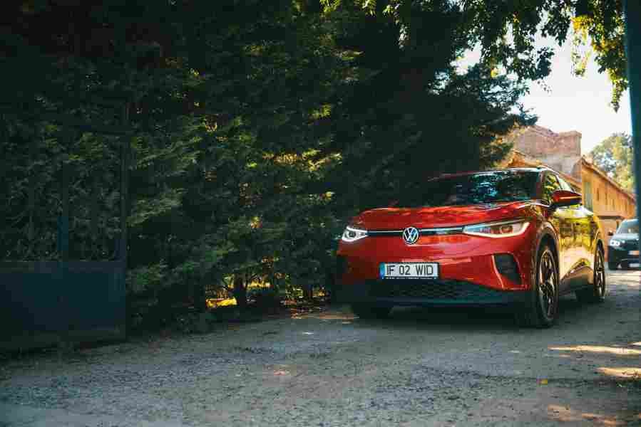driven 2021 volkswagen id4 the first electric crossover from vw 7 Car A4 Photo Print