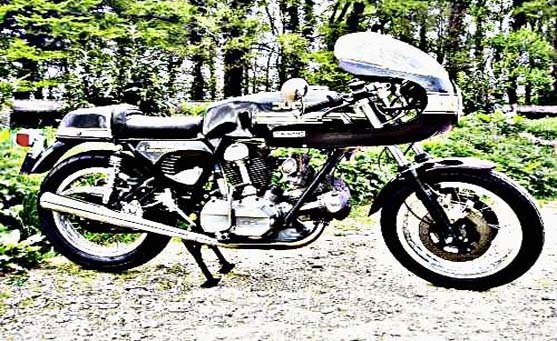 ducati 900ss motorbike A4 Photo Print