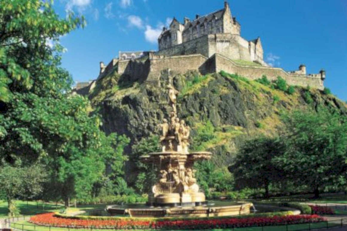 edinburgh castle fountain UK GB British A4 Photo Print