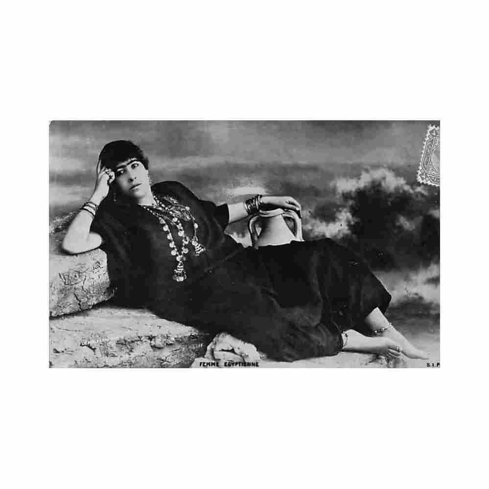 egypt egyptian woman sip Vintage A4 Photo Print