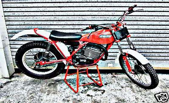 fantic 200 motorbike A4 Photo Print