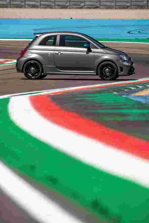 fiat f595 abarth 2021 7136 20 Car A4 Photo Print