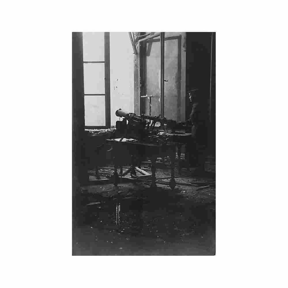  fights berlin december 1918 machine guns in the royal palace Vintage A4 Photo Print