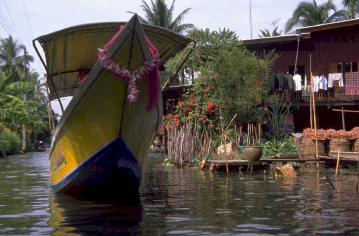 floating boat thailand 1980s 1990s A4 Photo Print