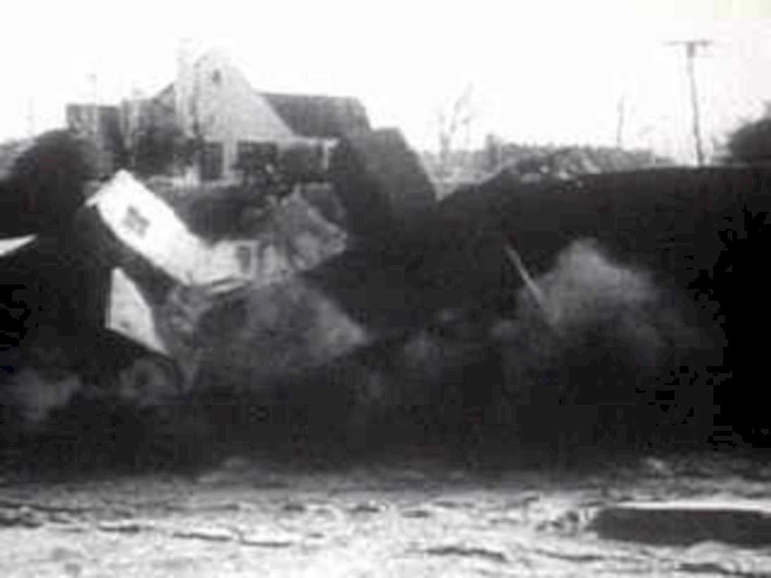 flood collapsed building1980s 1990s A4 Photo Print