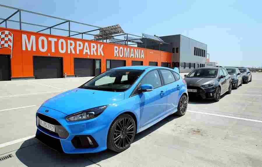 ford focus rs 2016 40 Car A4 Photo Print