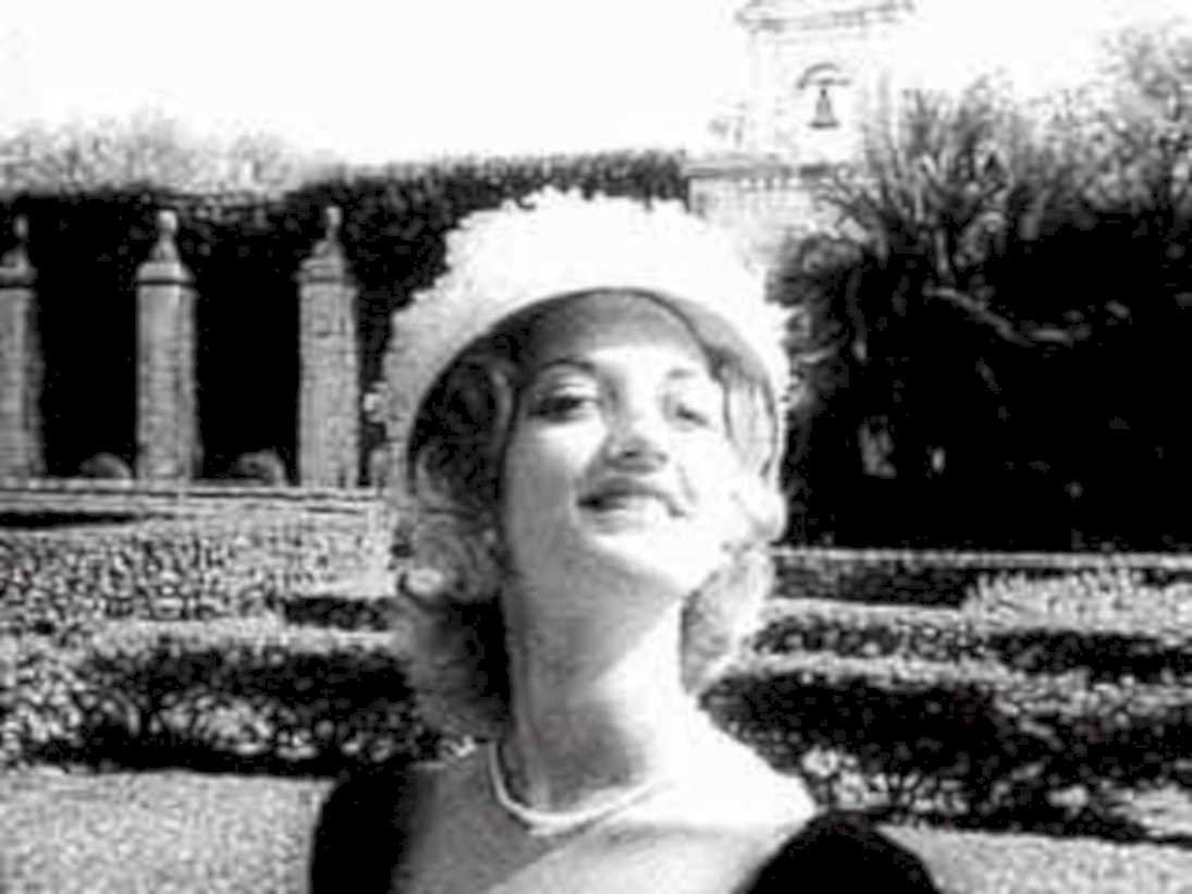 formalgardenportrait spain 1960s1980s 1990s A4 Photo Print