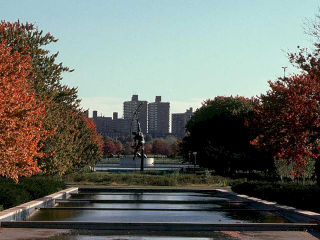 fountain skyline autumn1980s 1990s A4 Photo Print