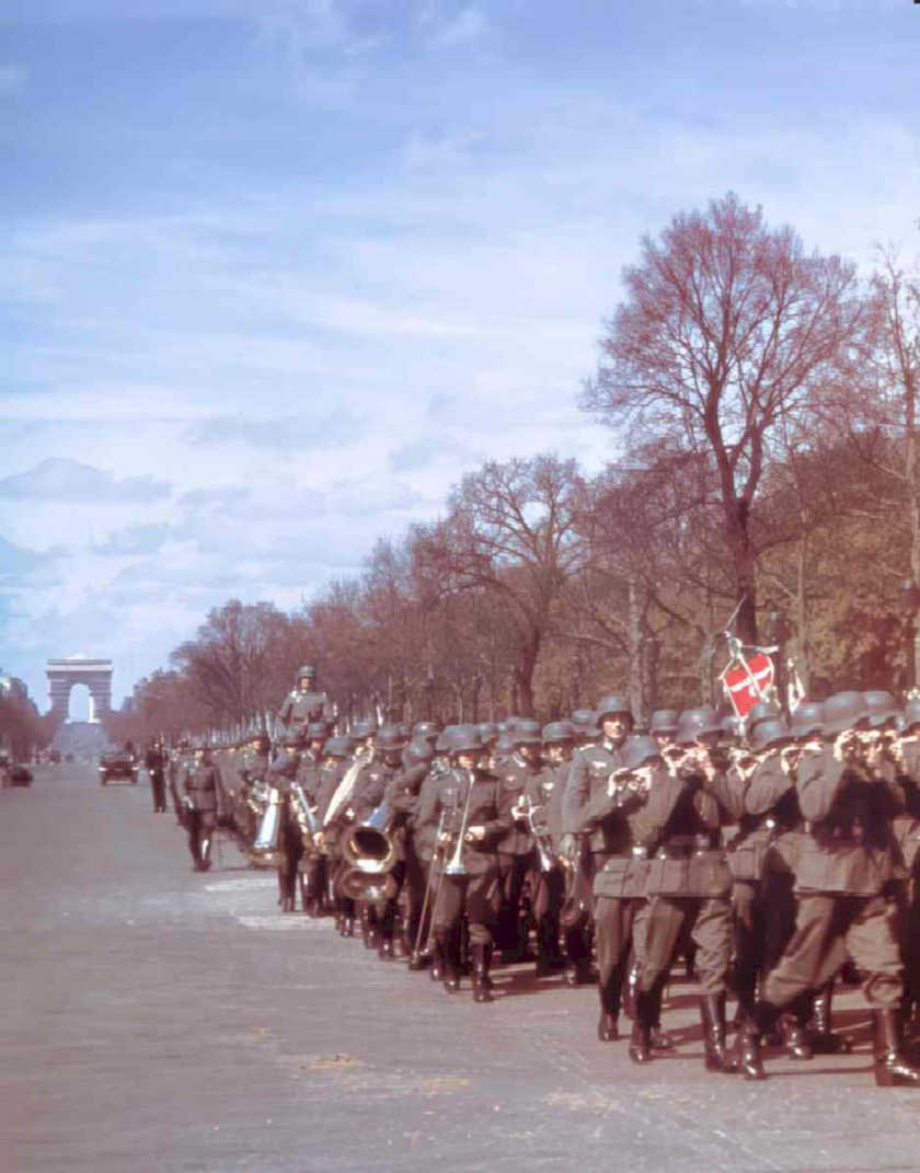 german band paris 1 Vintage world war A4 Photo Print