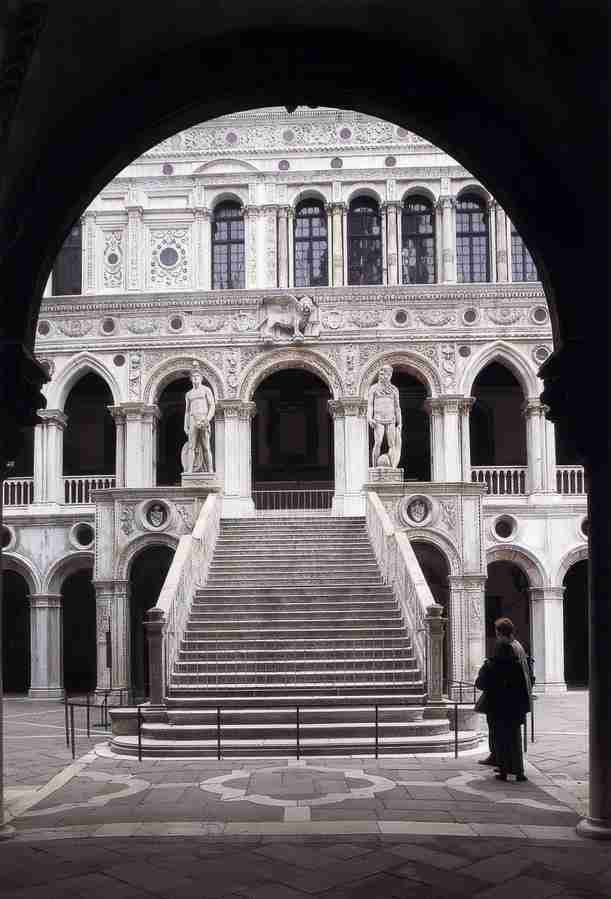 giganti Art A4 Photo Print