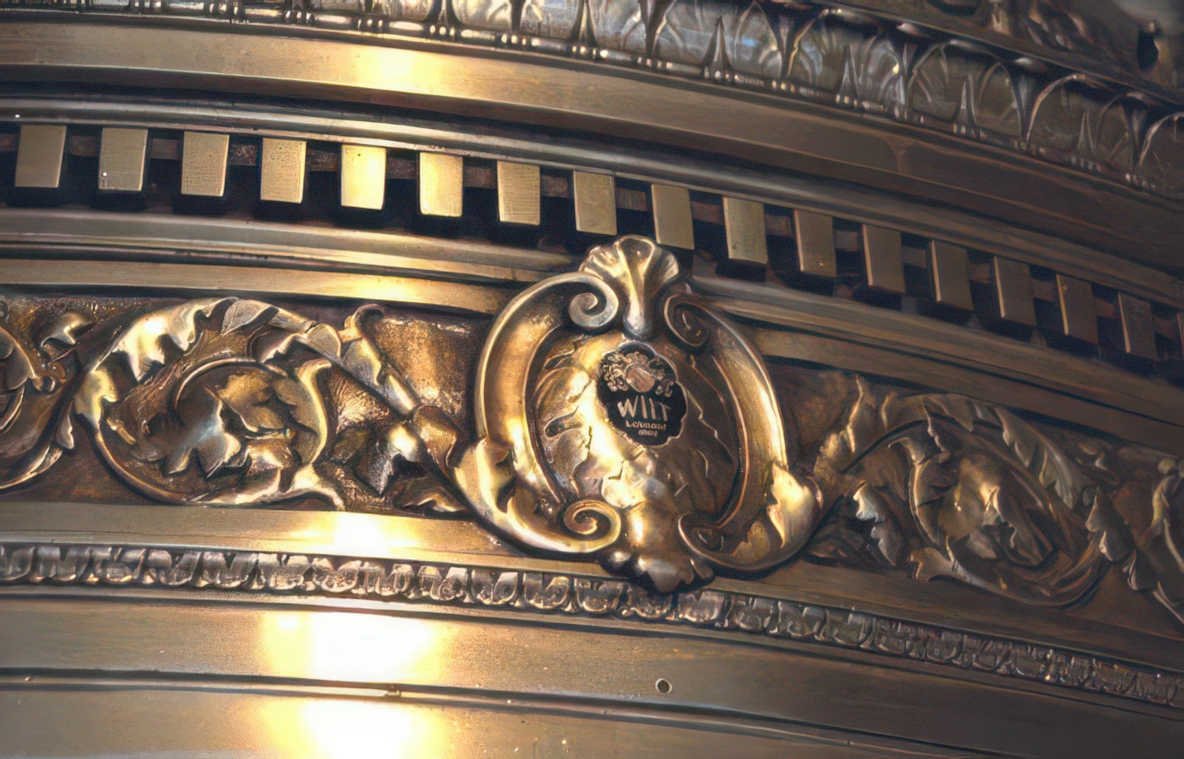 gilded molding wiltt Vintage A4 Photo Print