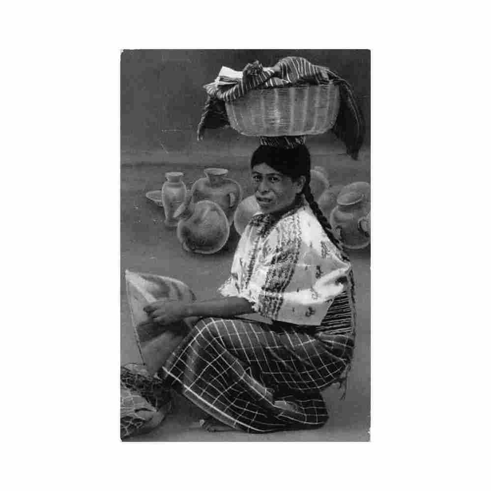 guatemala san juan sac mujer comprando un apazte b zadik y cia Vintage A4 Photo Print