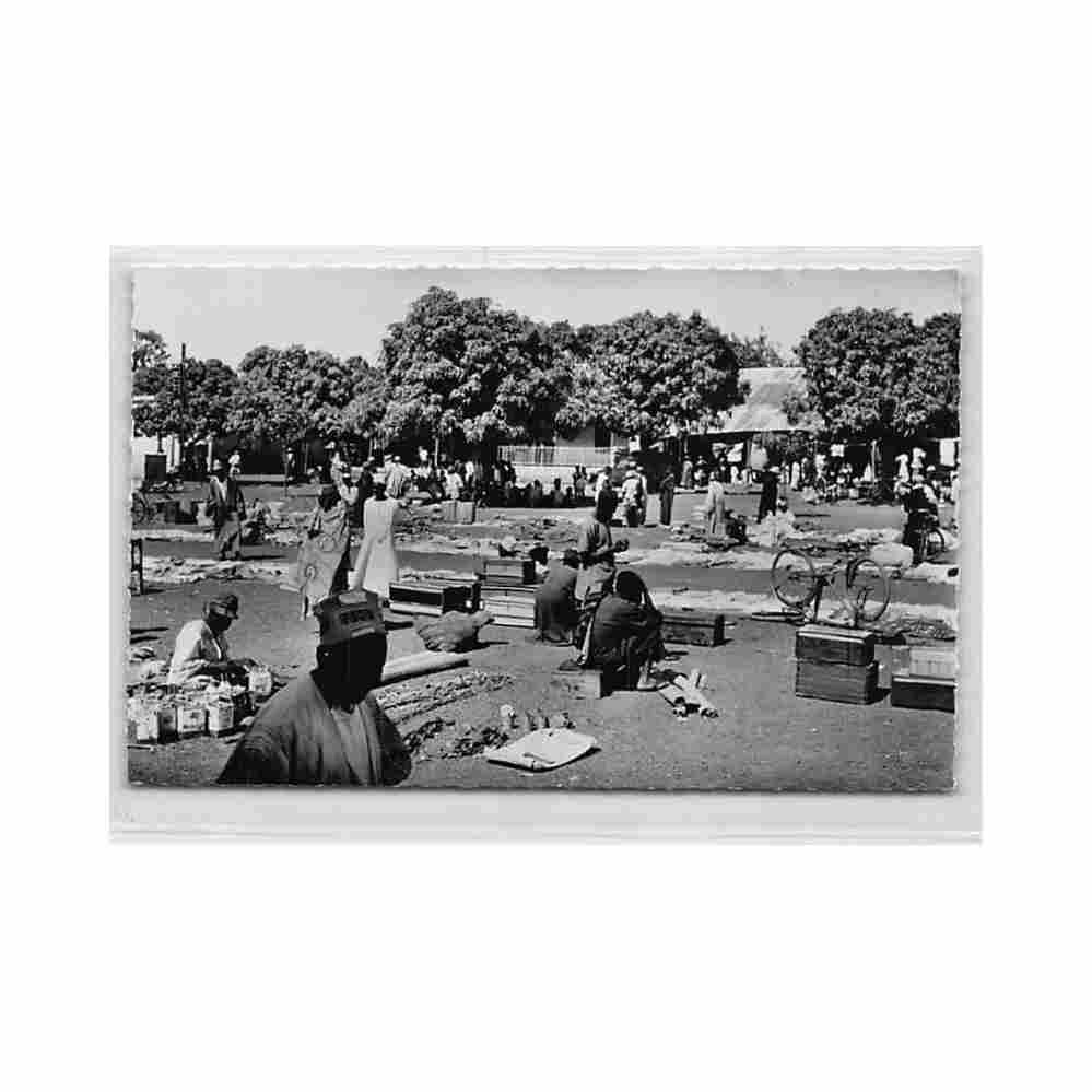 guinee conakry labe place du marche ed hotel du tourisme 2582 Vintage A4 Photo Print
