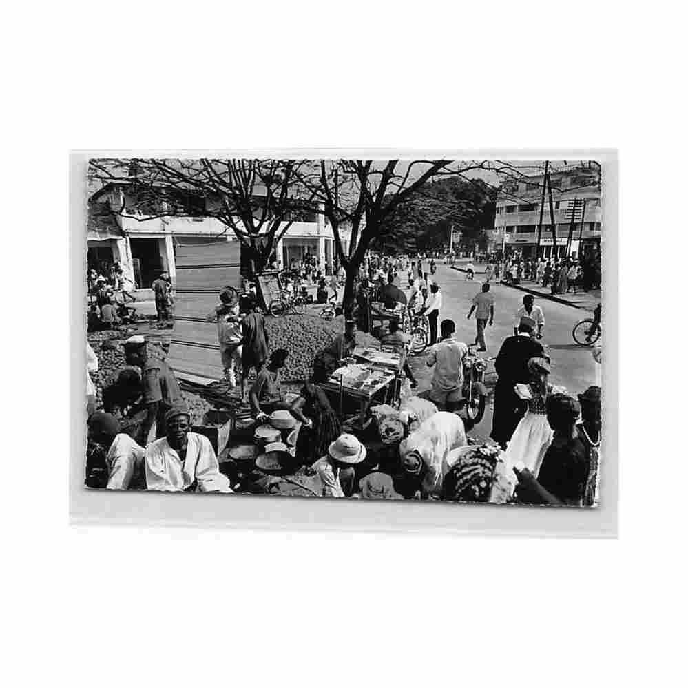 guinee conakry un coin du marche ed quartier latin 2127 Vintage A4 Photo Print